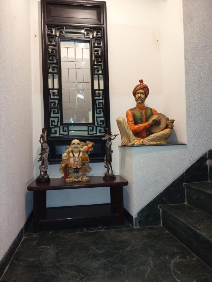 Hermitage By The Cosy Hotels Near Lotus Temple Nova Deli Exterior foto