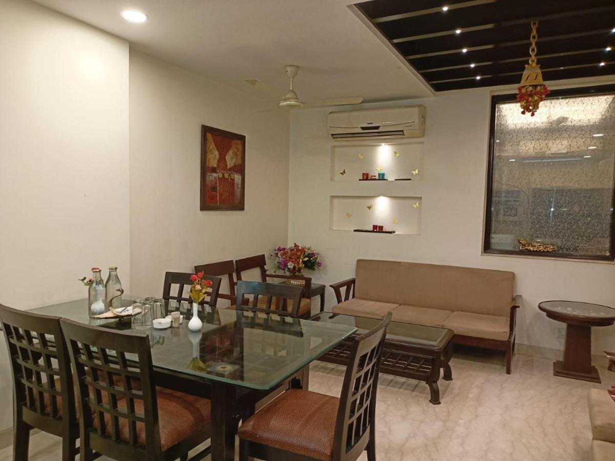 Hermitage By The Cosy Hotels Near Lotus Temple Nova Deli Exterior foto
