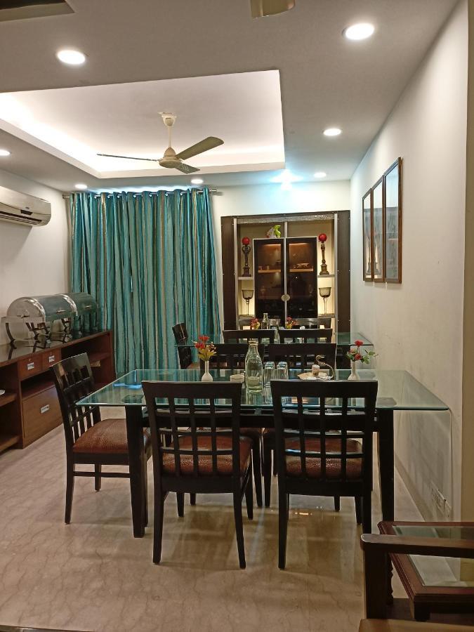 Hermitage By The Cosy Hotels Near Lotus Temple Nova Deli Exterior foto