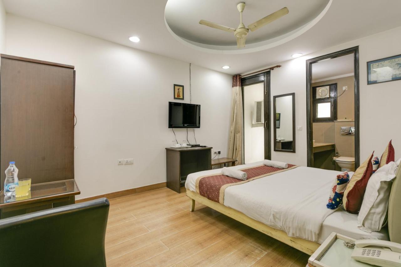 Hermitage By The Cosy Hotels Near Lotus Temple Nova Deli Exterior foto
